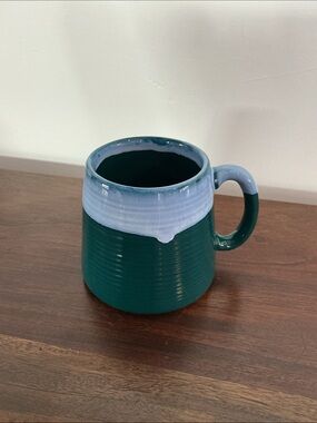 Barcela  sky blue dark green handmade in Portugal 🇵🇹 18 oz ceramic mug